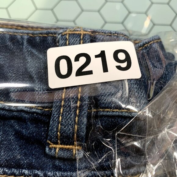 Talbots Boyfriend Flawless Five Pocket Jeans Womens 8 Petite Dark Wash Mid Rise - Picture 13 of 13